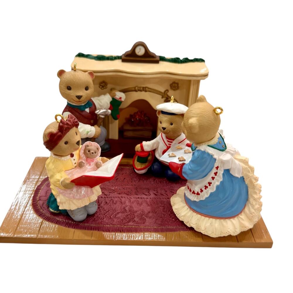 Vintage 1993 Hallmark Keepsake The Bearingers of Victoria Circle Complete Set